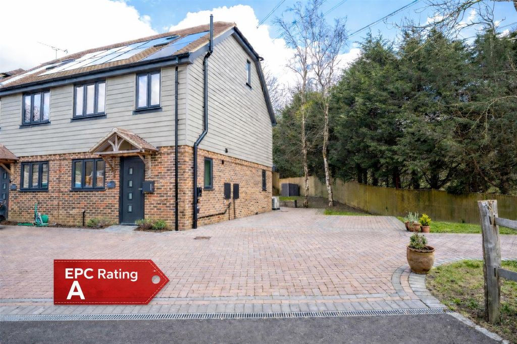 Property photo 1 of 26 d10F0471-8F9d-4982-84E5-99Bebce14Bcc.Png