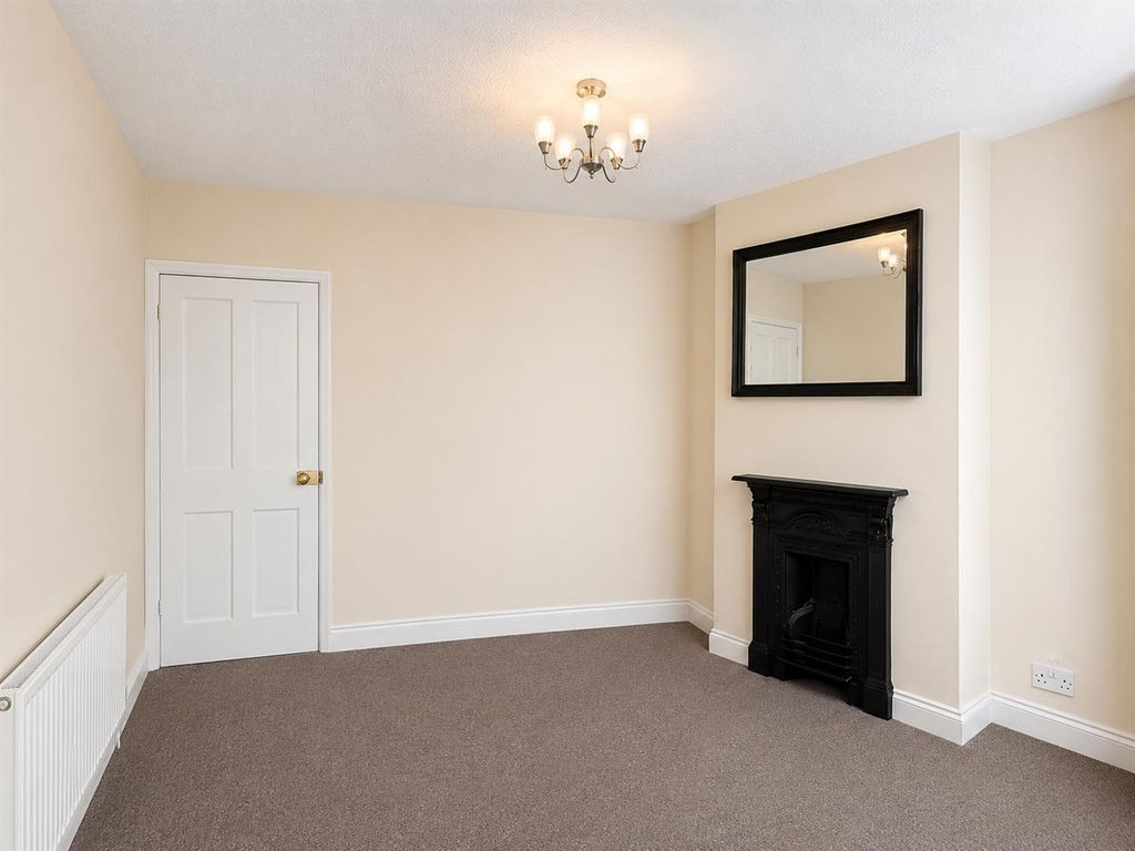 Property photo 2 of 15 Coopers Estate Agents