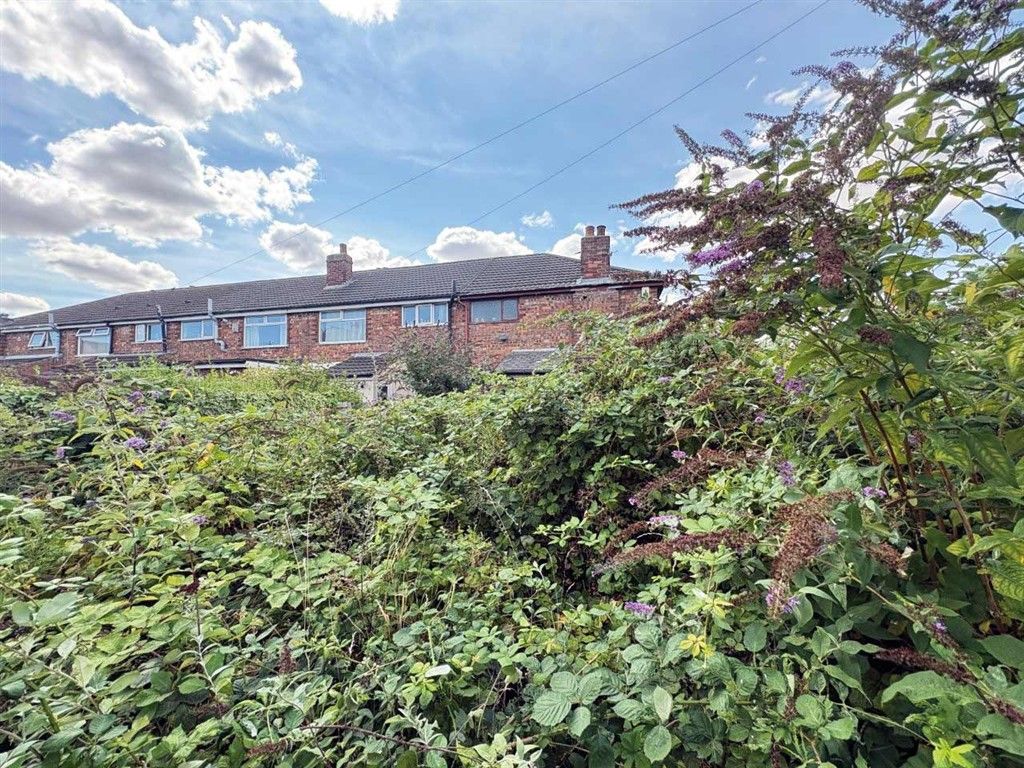 Property photo 3 of 5