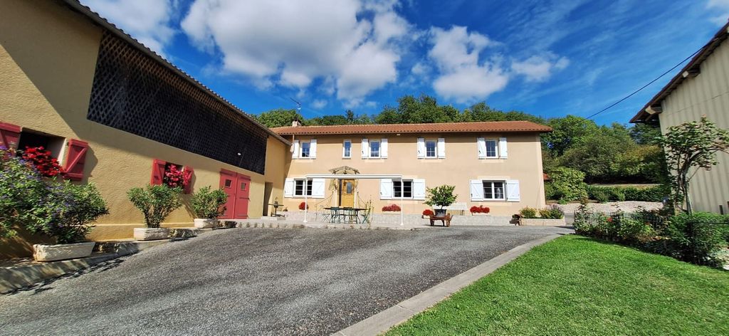 Property photo 1 of 50