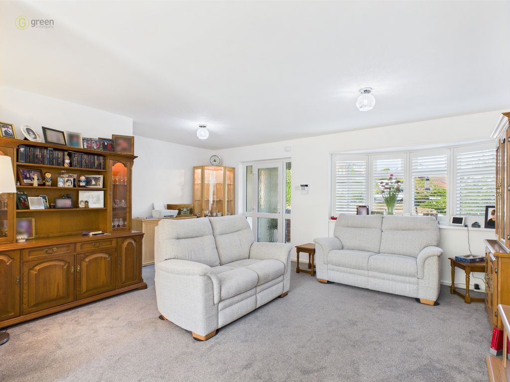 Property photo 2 of 25