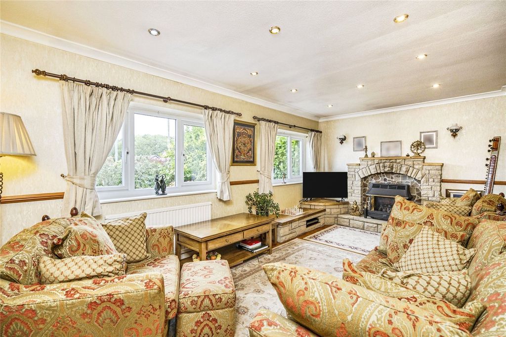 Property photo 2 of 17 Picture No. 20