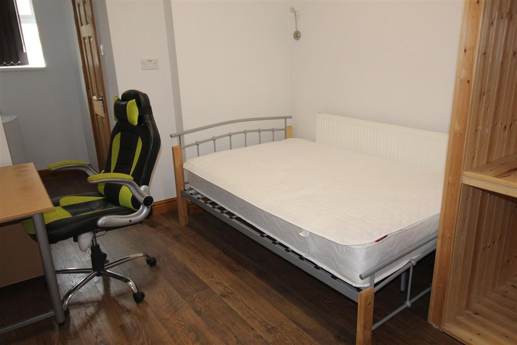 Property photo 1 of 12 Img_5037.Jpg