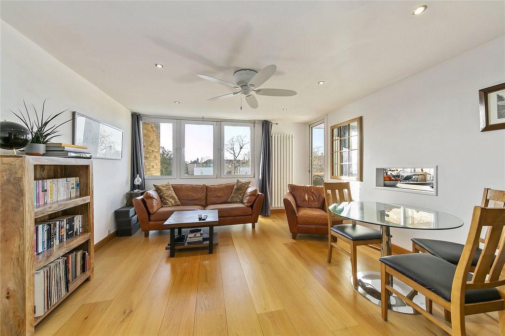 Property photo 2 of 9 Picture No. 02