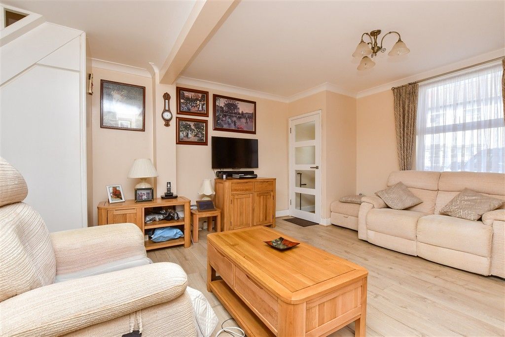 Property photo 3 of 9 Living / Dining Room