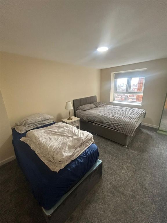 Property photo 3 of 9 c154F301-8880-4d27-9F60-8E6Fe98Fa75F.Jpg