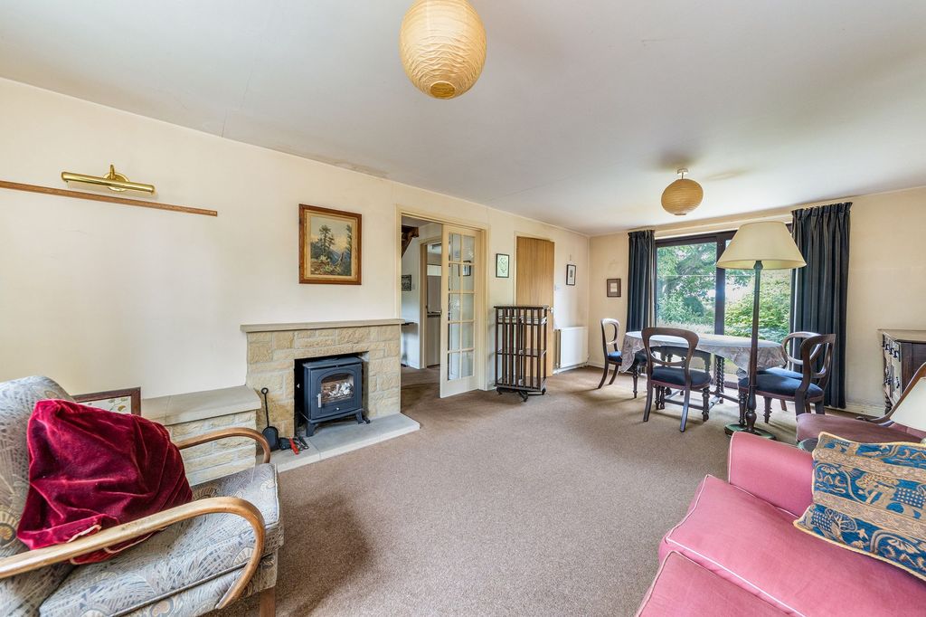 Property photo 2 of 24
