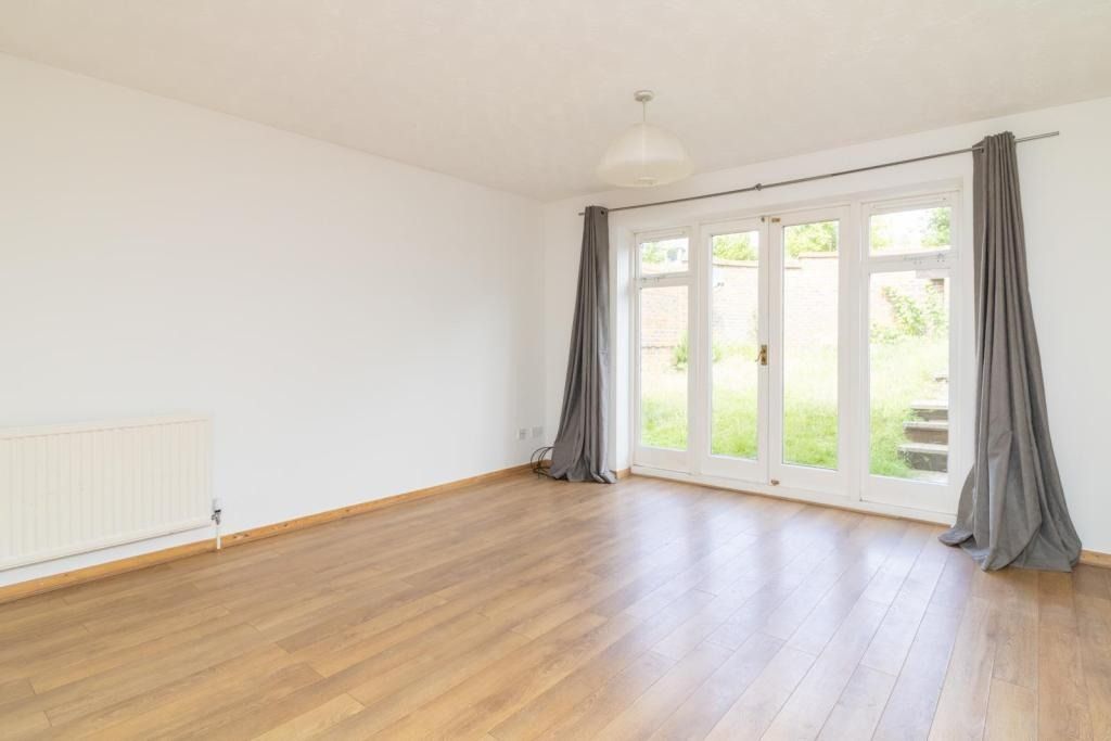 Property photo 3 of 11 39988913