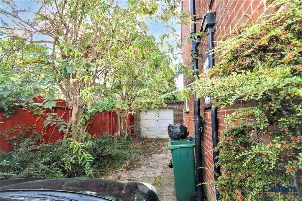 Property photo 3 of 27 Picture No. 05