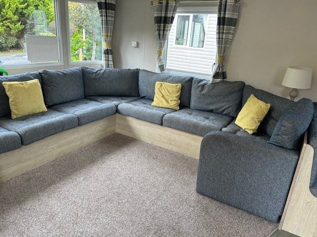 Property photo 2 of 7