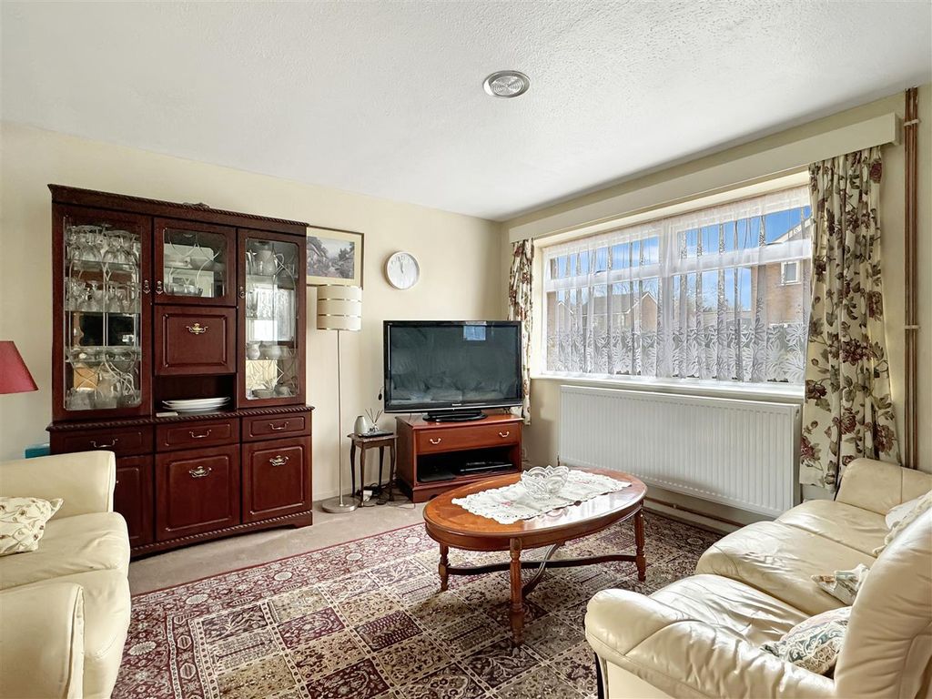 Property photo 2 of 19 Img (7).Jpg