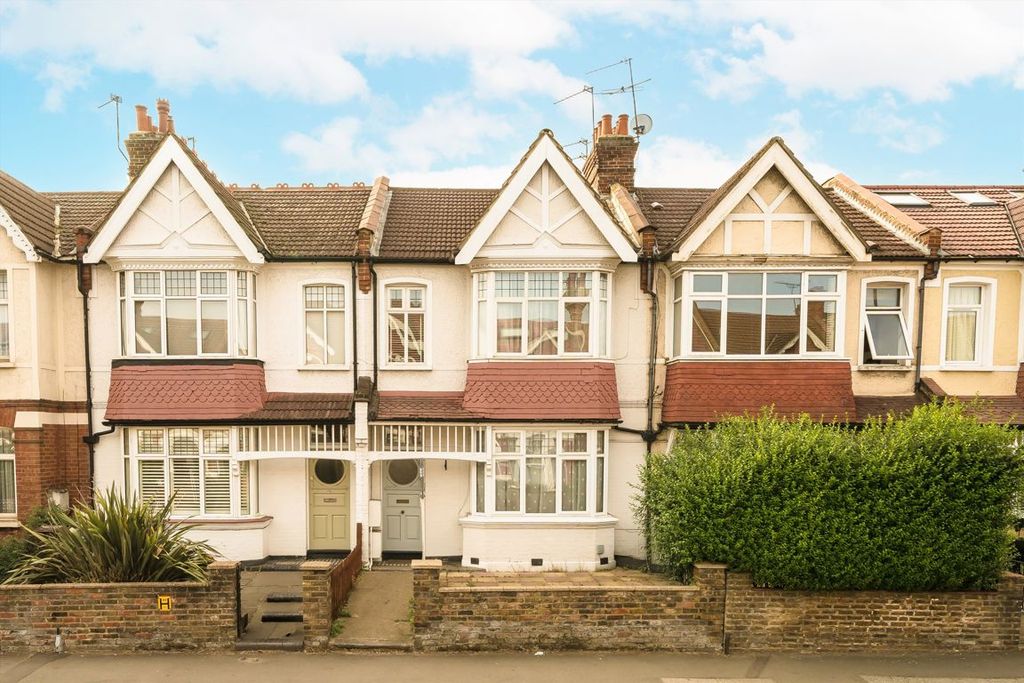 Property photo 1 of 7