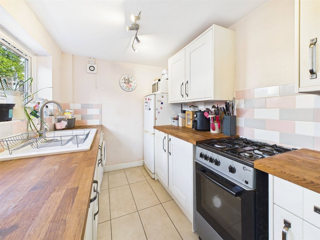 Property photo 3 of 11 Picture No. 04