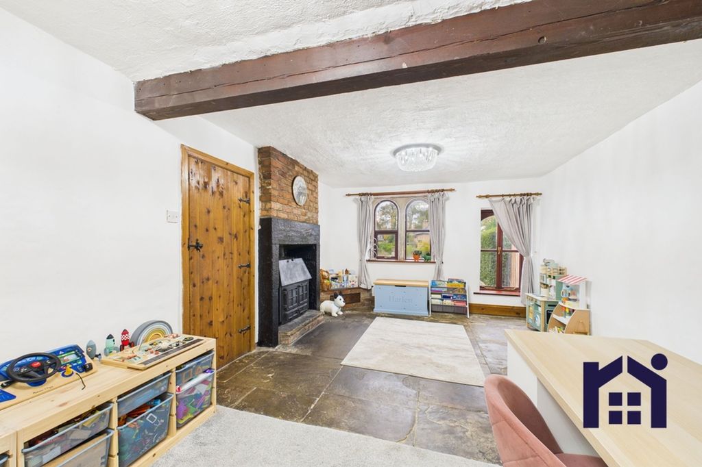 Property photo 3 of 27 Reception Two