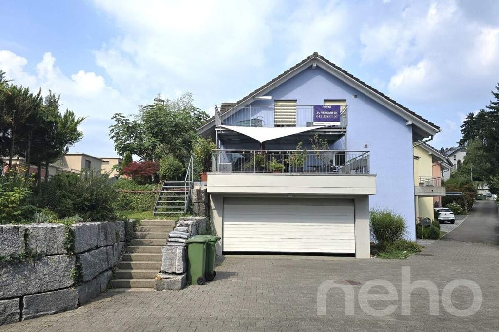 Property photo 1 of 13