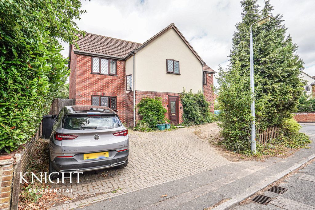 Property photo 1 of 24