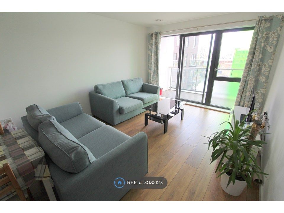 Property photo 2 of 20