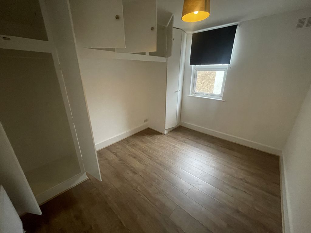 Property photo 2 of 5 Gallery