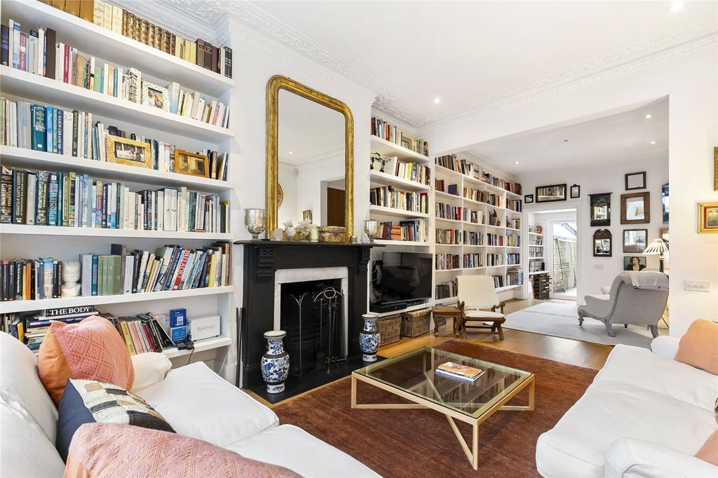 Property photo 3 of 28 Reception Room