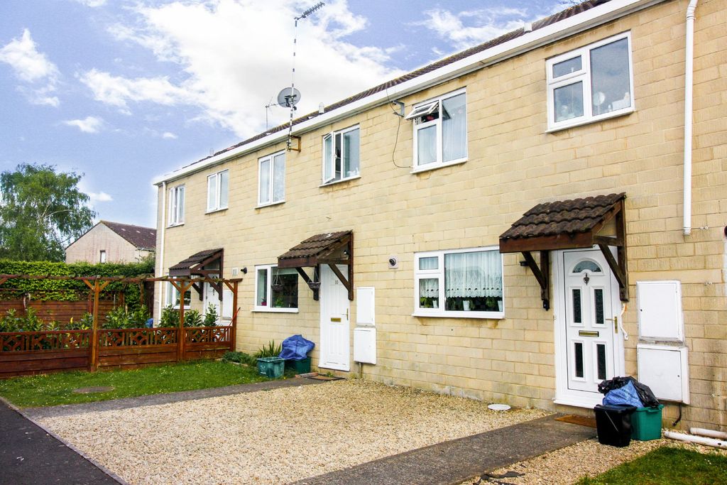 Property photo 1 of 9