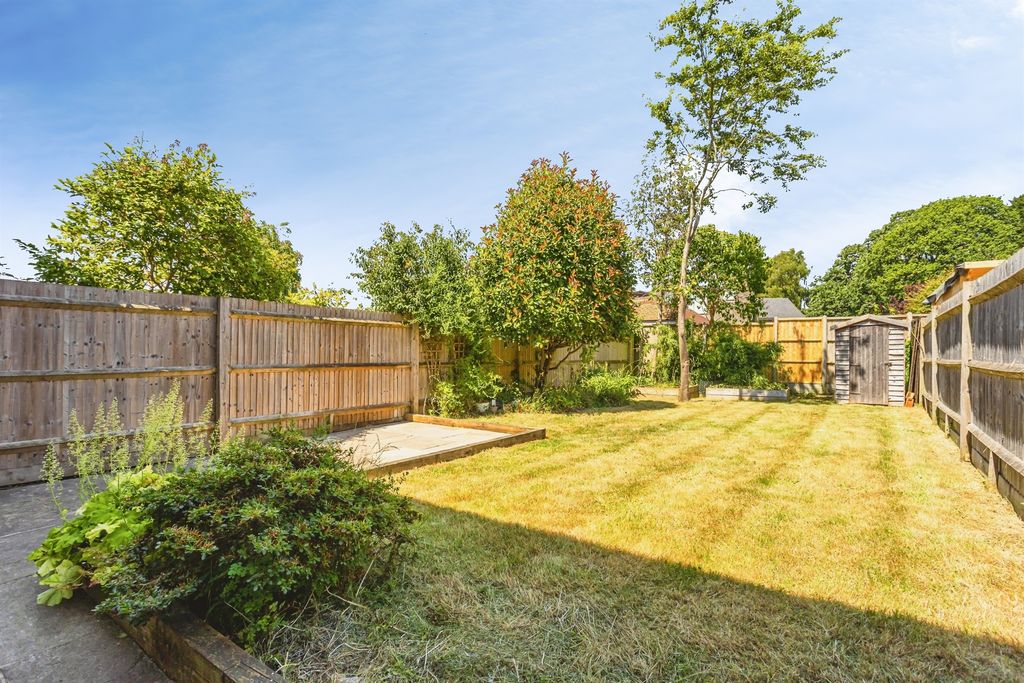 Property photo 2 of 18