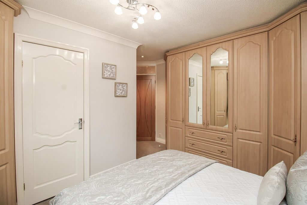 Additional image 10 of 3 bed detached bungalow for saleBriestfield Road, Dewsbury WF12