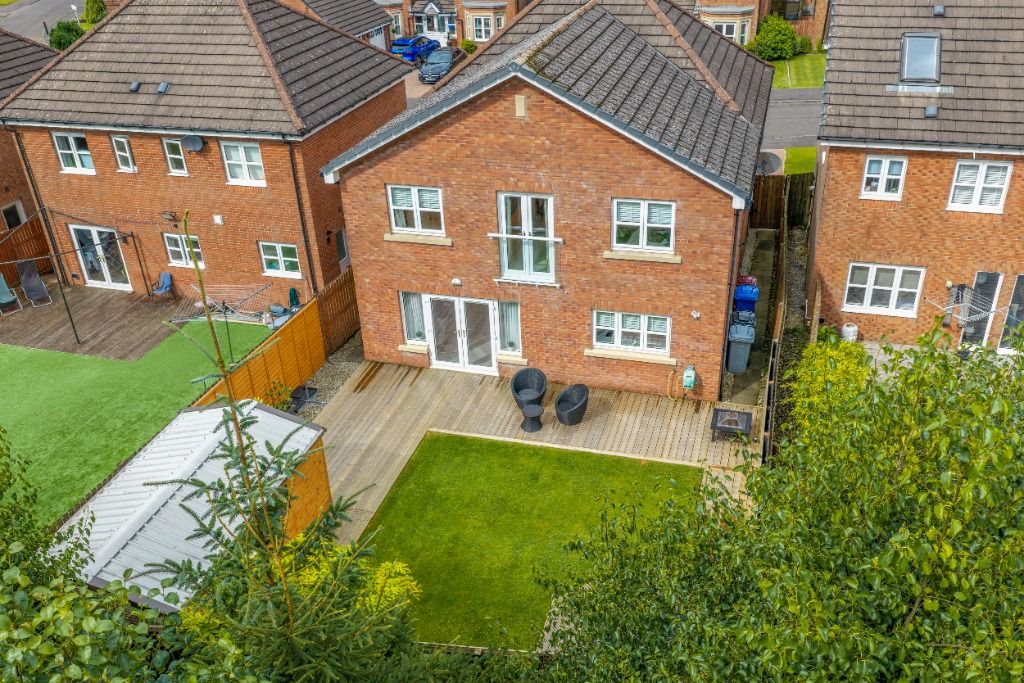 Property photo 3 of 44