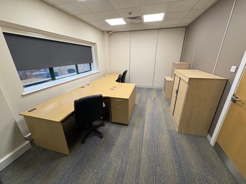 Property photo 2 of 8 Photo 1