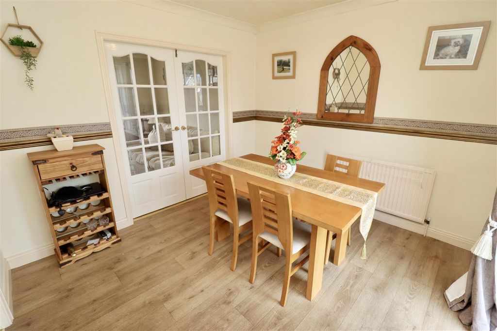 Property photo 3 of 15 Img_1462.Jpg