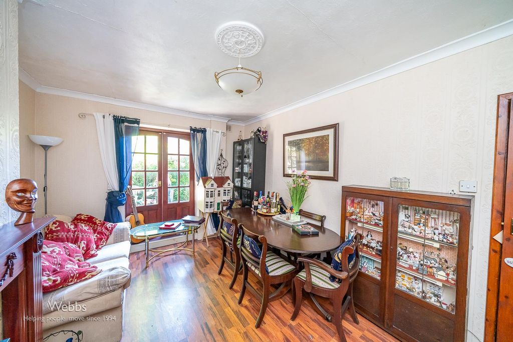 Property photo 3 of 20 © Webbs Estate Agents © (4 Of 63).Jpg