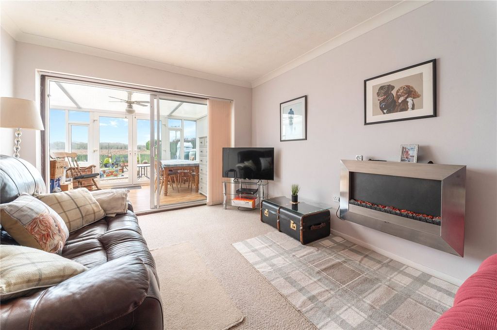 Property photo 2 of 12 Living Room