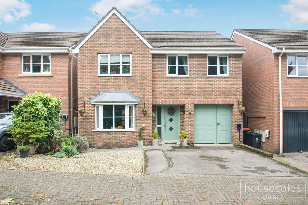 Property photo 1 of 19