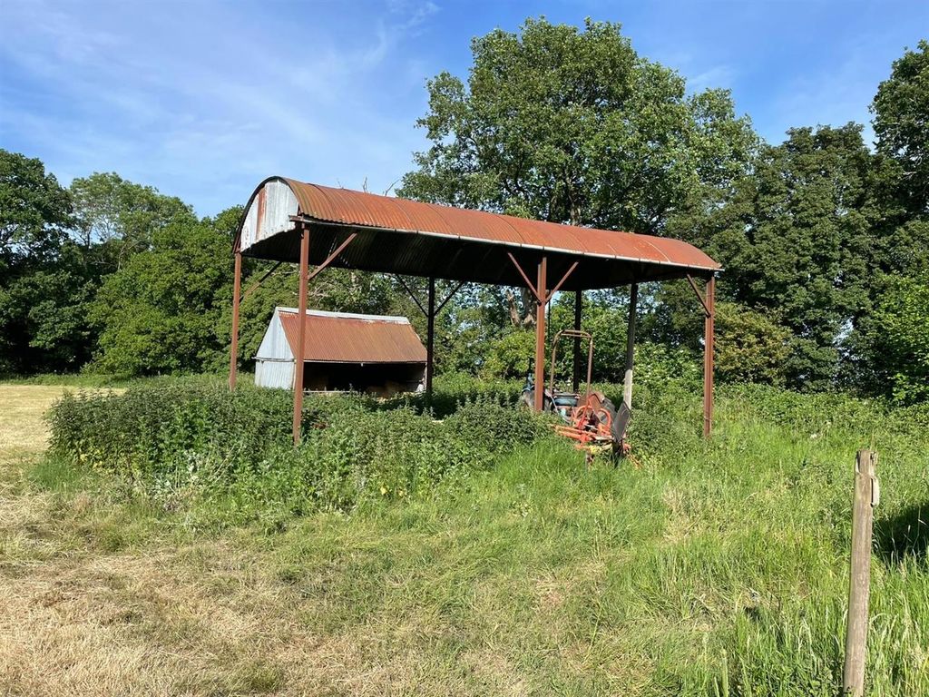 Property photo 2 of 10 Opensided Barn.Jpg