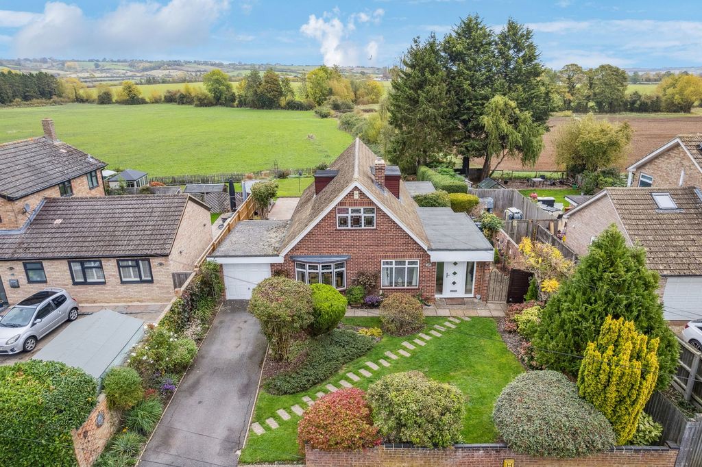 Property photo 1 of 23