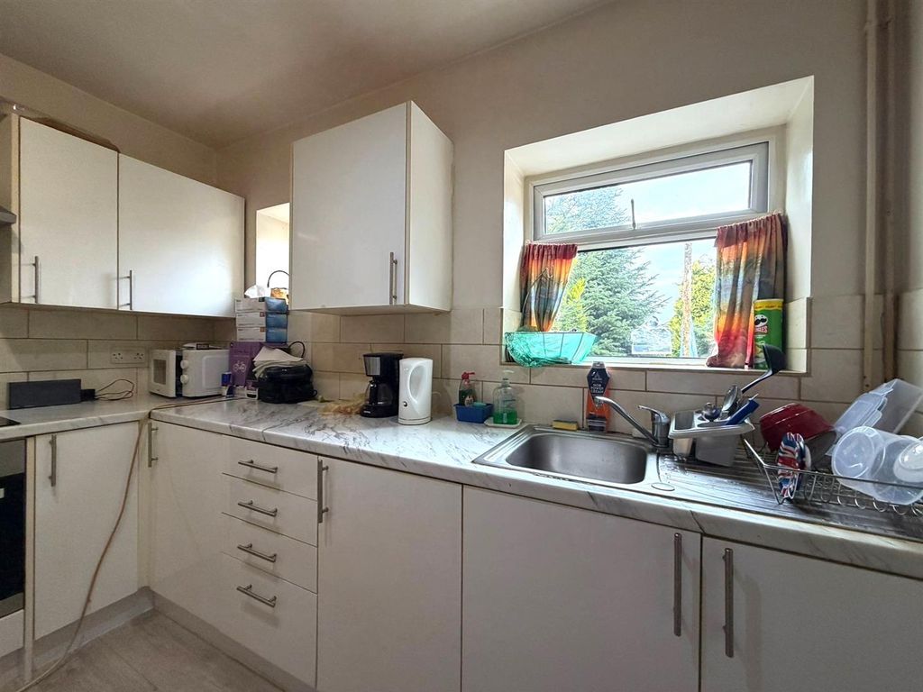Property photo 3 of 8 7.Jpeg
