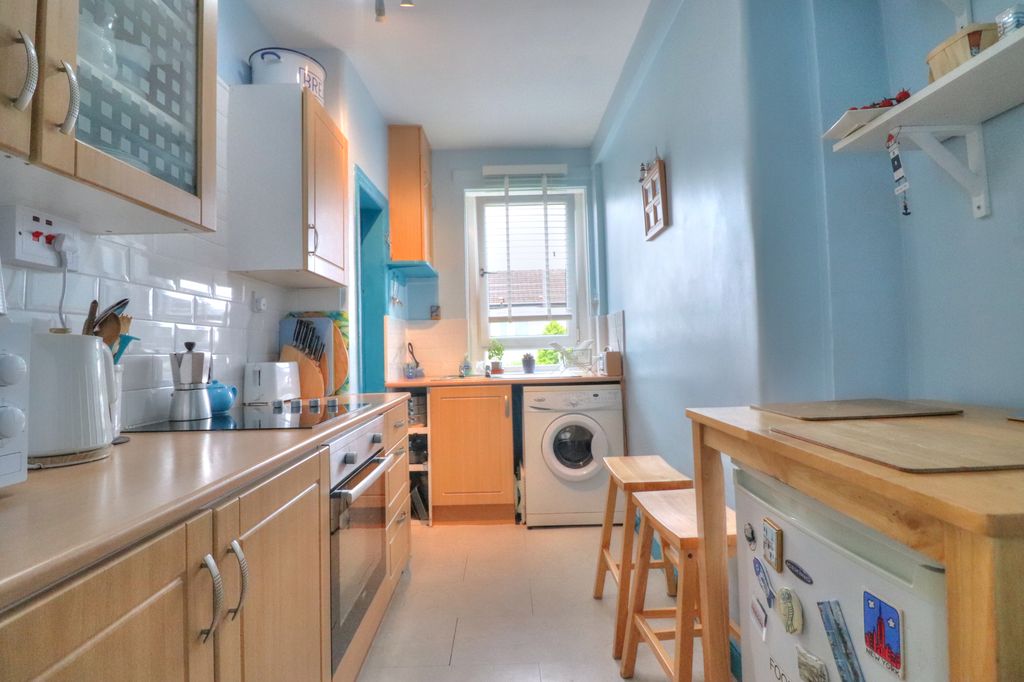 Property photo 3 of 13 Img_7751_2_3