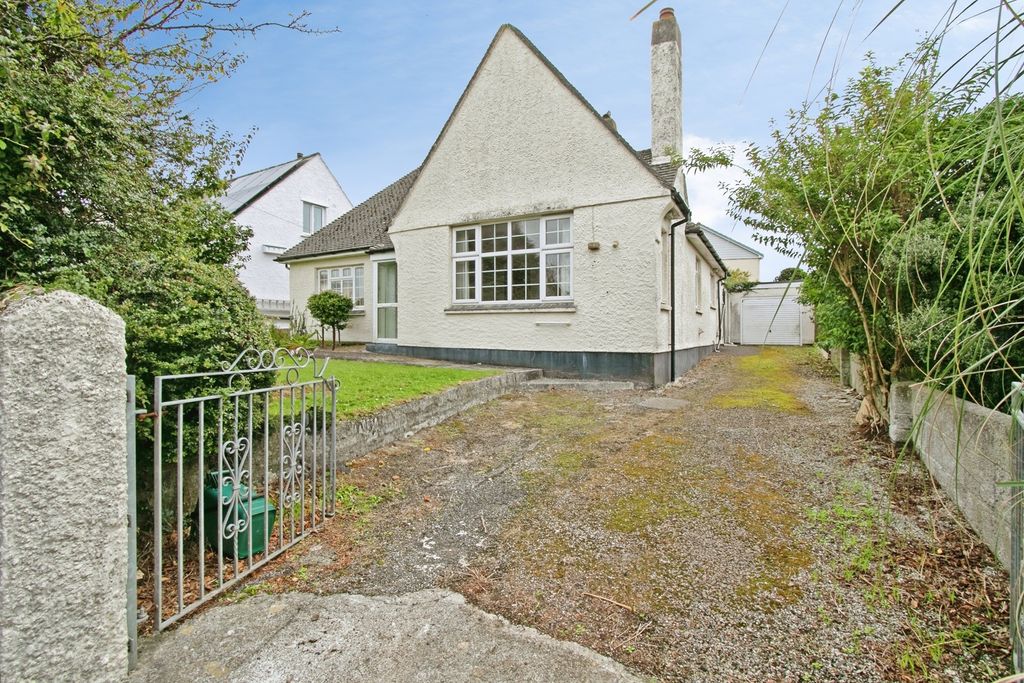 Property photo 1 of 19 Pbox-Img.Jpg