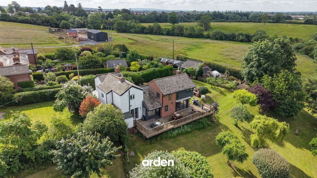 Property photo 1 of 25