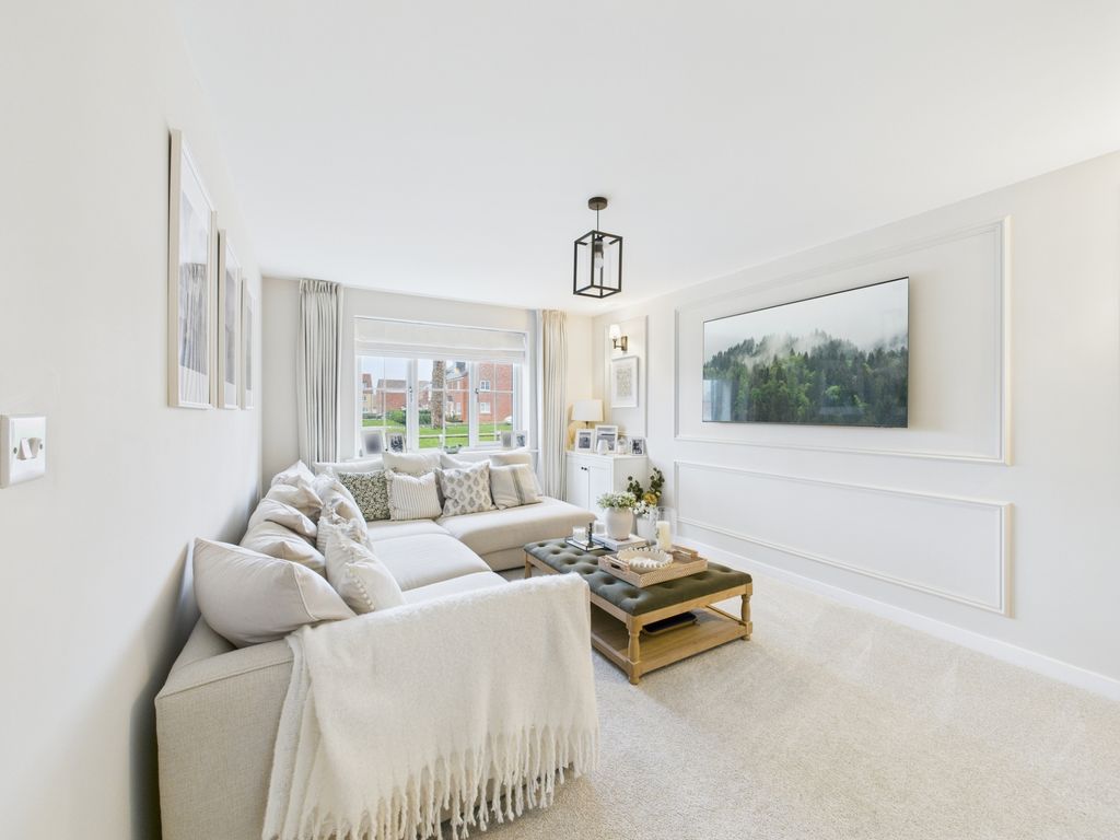 Property photo 2 of 27 Lounge