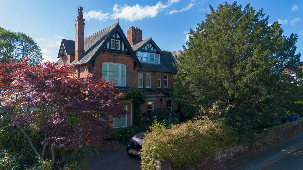 Property photo 1 of 29