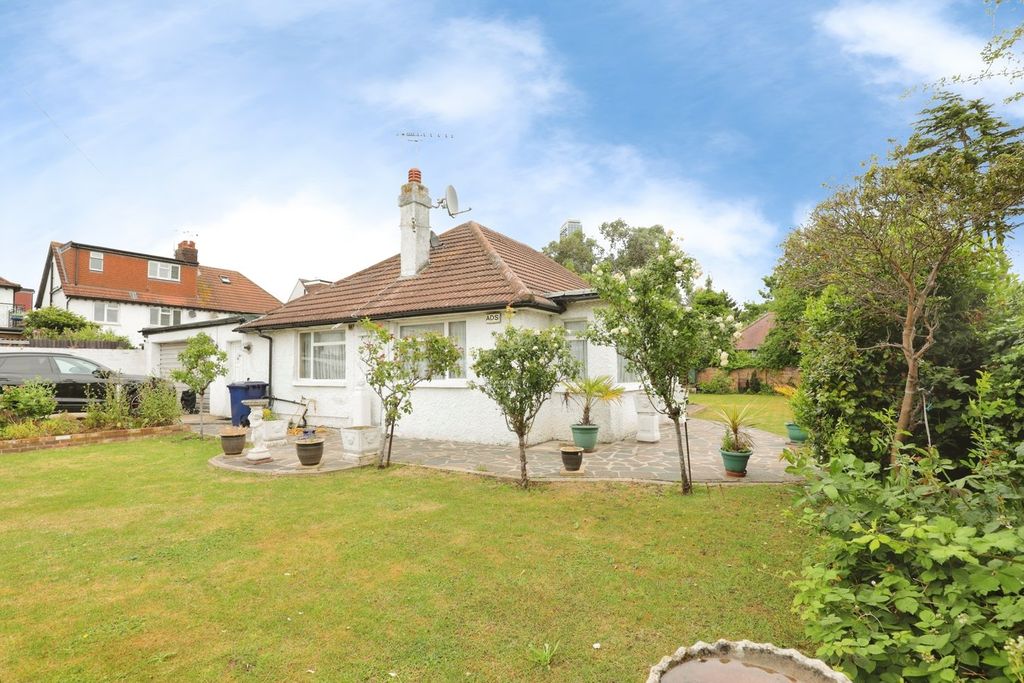 Property photo 1 of 31