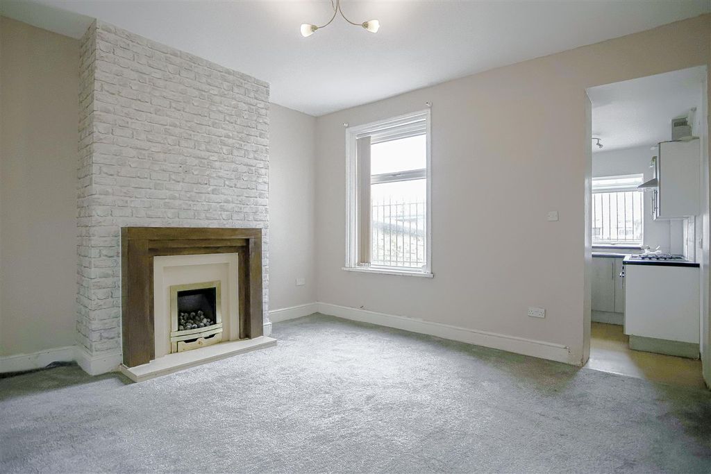 Property photo 1 of 21 2.Jpg