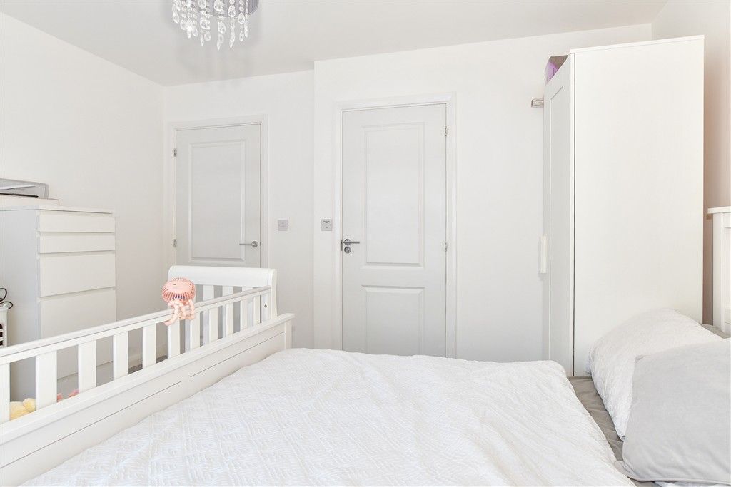 Property photo 3 of 8 Bedroom 1