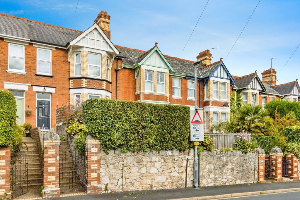 Property photo 1 of 17 Photo