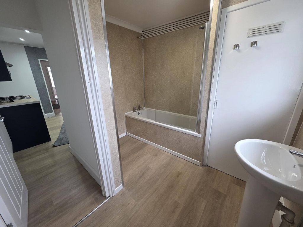 Property photo 3 of 8 Not Specified