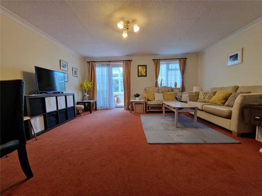 Property photo 3 of 10 Picture No. 11