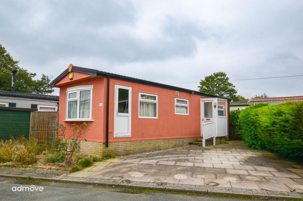 Property photo 1 of 11 Photo 12