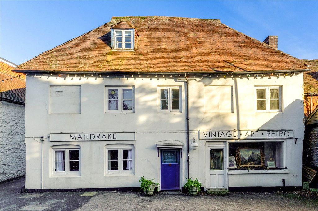 Property photo 2 of 12 Front Elevation