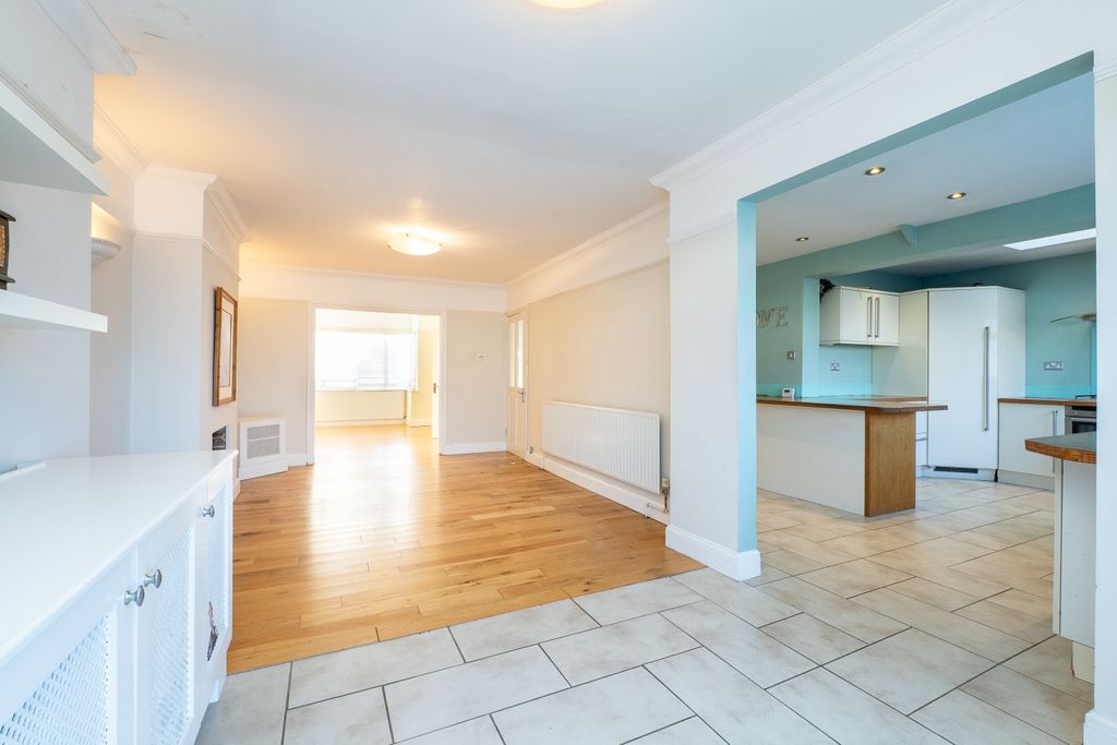 Property photo 3 of 15 Picture No. 08