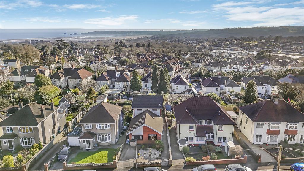 Property photo 1 of 25 Aerial Images